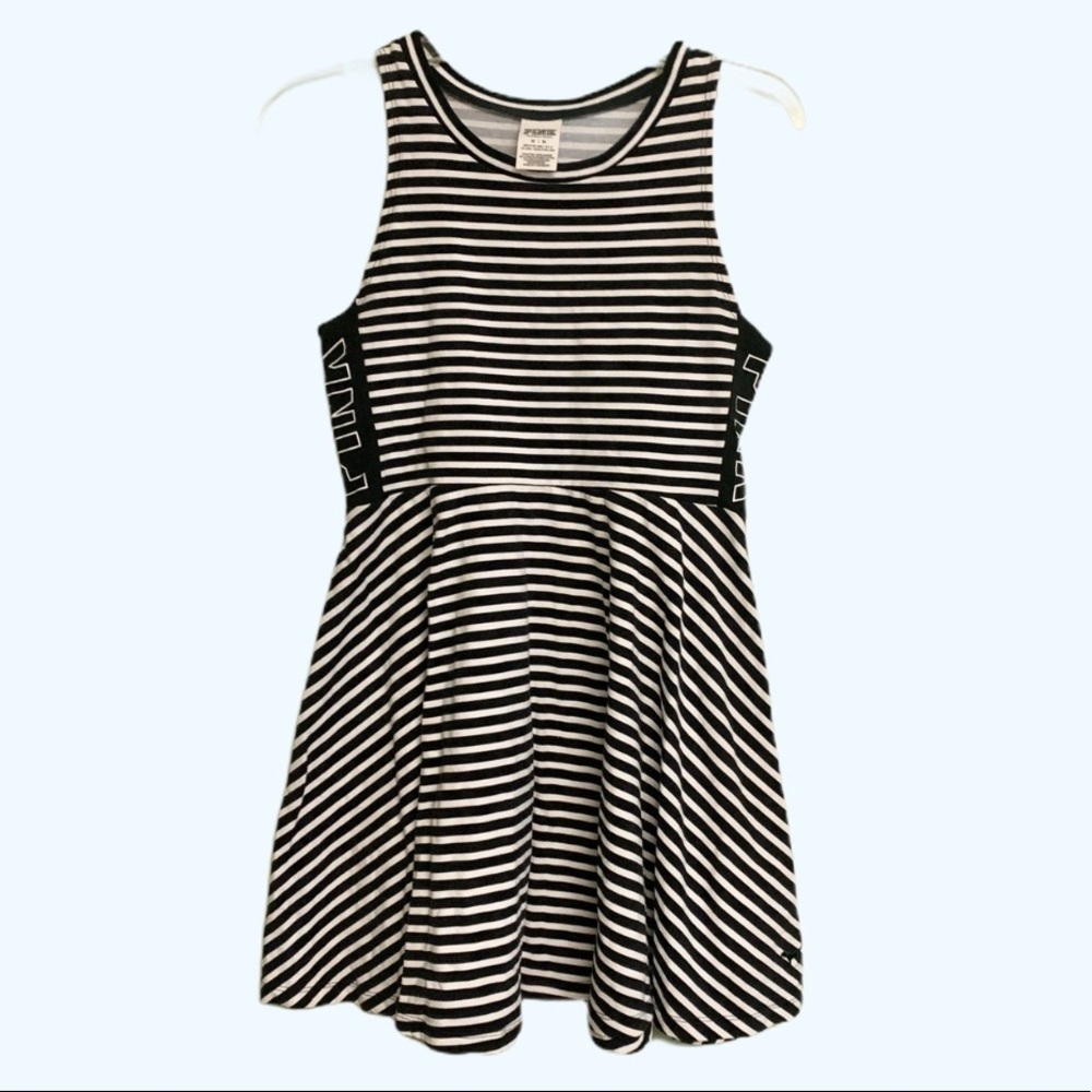 Victoria’s Secret Sleeveless Skater Dress Size M